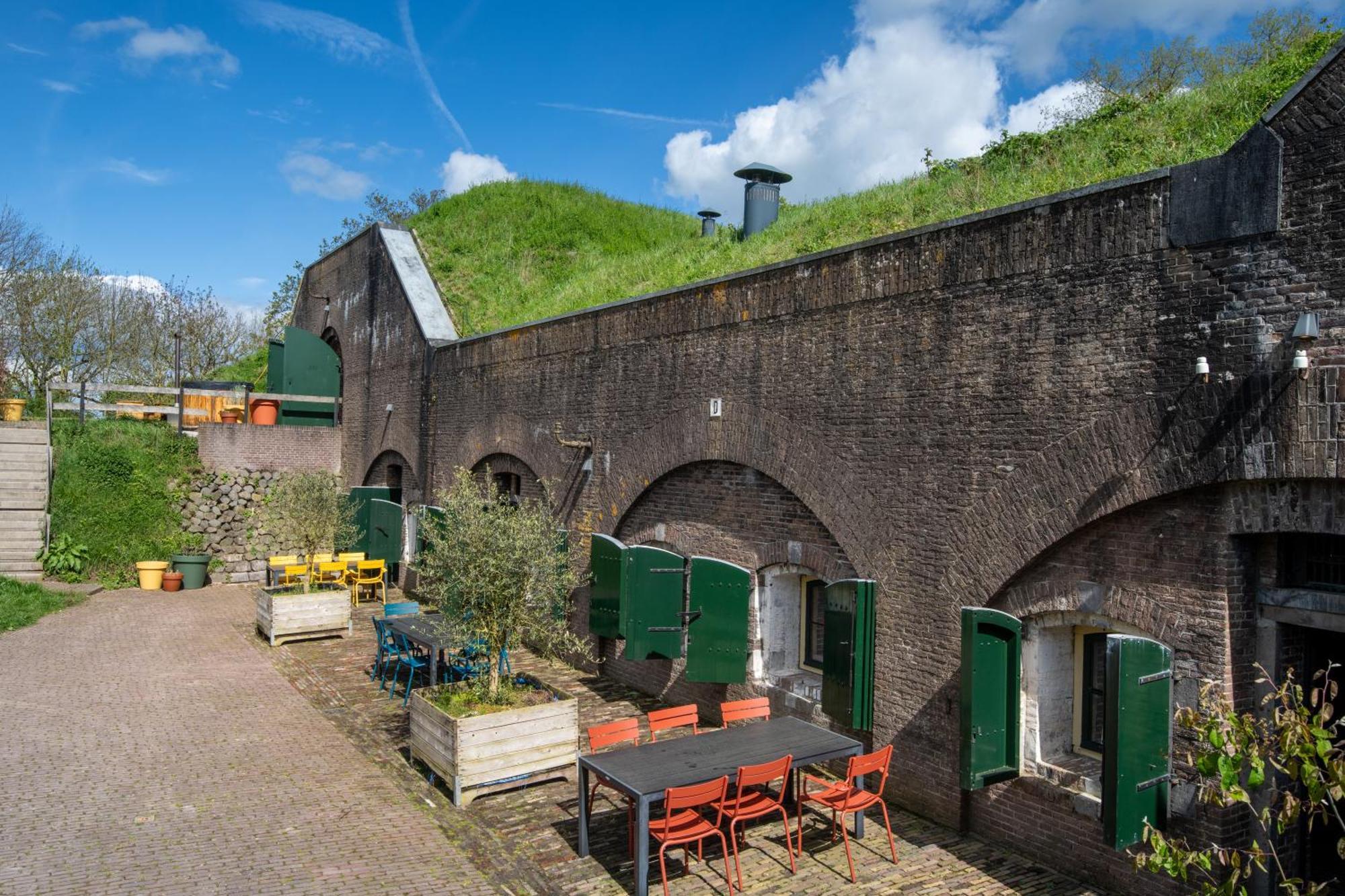 Fort Vuren Exterior photo