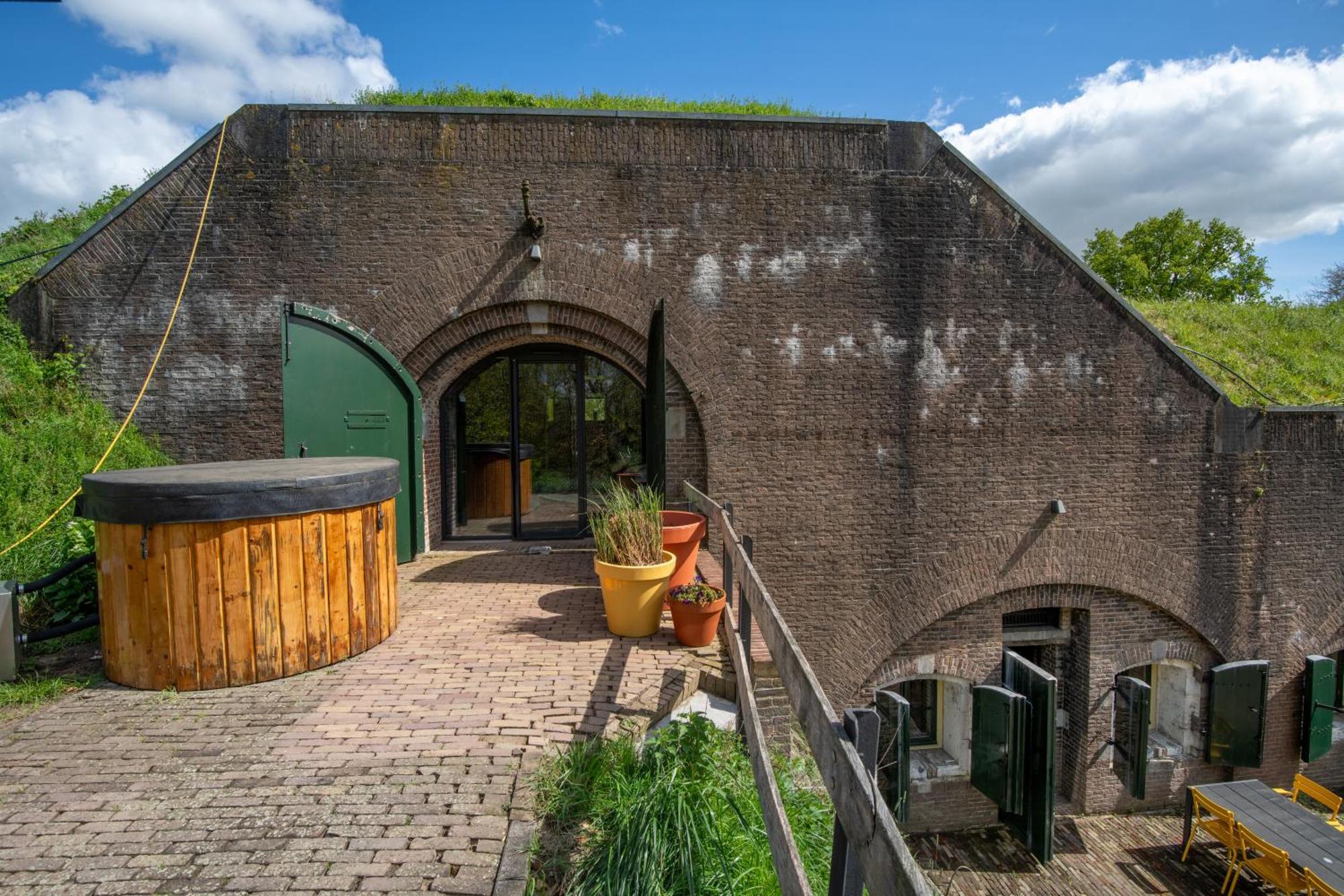 Fort Vuren Exterior photo